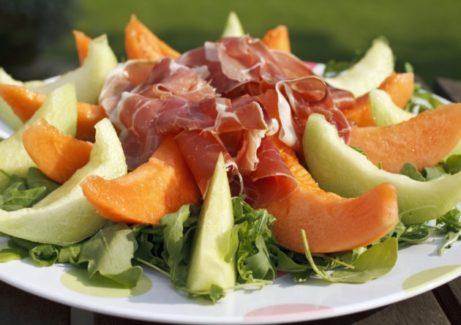 Salad Prosciutto Melon recipe