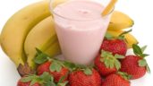 Banana strawberry smoothie